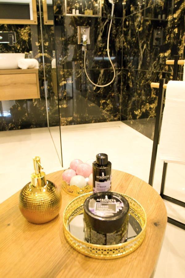 Afrodita Wellness Essence Plitvička Jezera Buitenkant foto