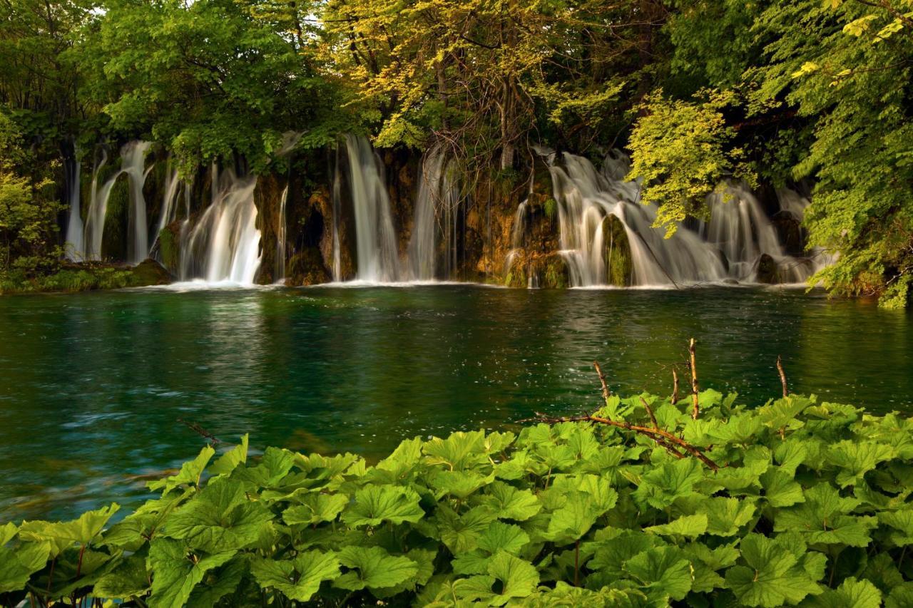 Afrodita Wellness Essence Plitvička Jezera Buitenkant foto